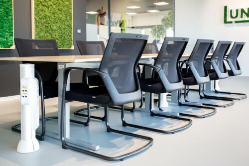 ALFA 455 zasedací místnost